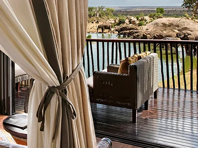 Four Seasons Safari Lodge